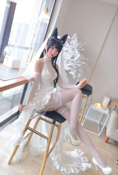 《隔壁女邻居》韩剧